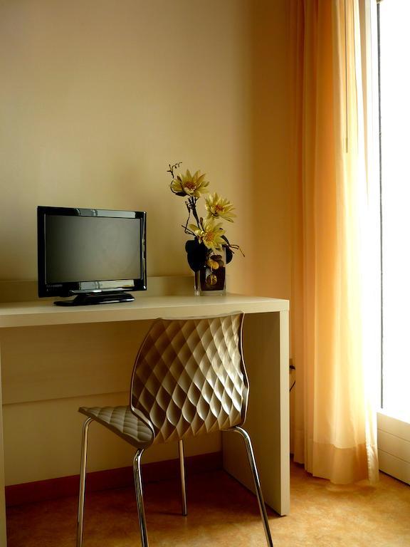 Hotel Solemare Cesenatico Habitación foto